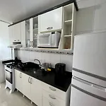 Apto Almeida E Moraes Frente Mar Balneario Camboriu