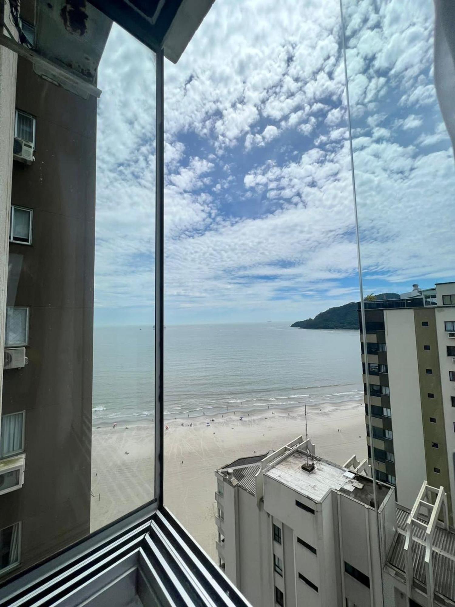 Apto Almeida E Moraes Frente Mar *